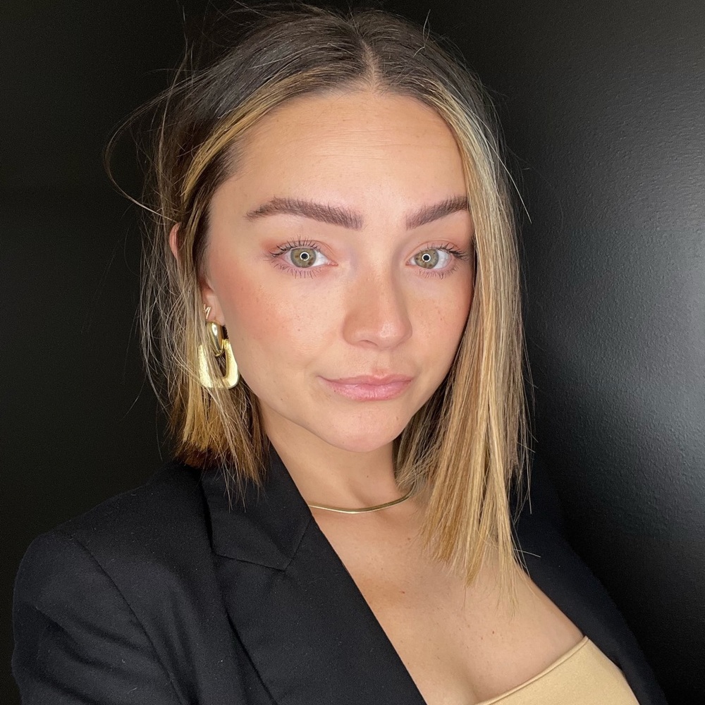 Meet your Posher, Sophia